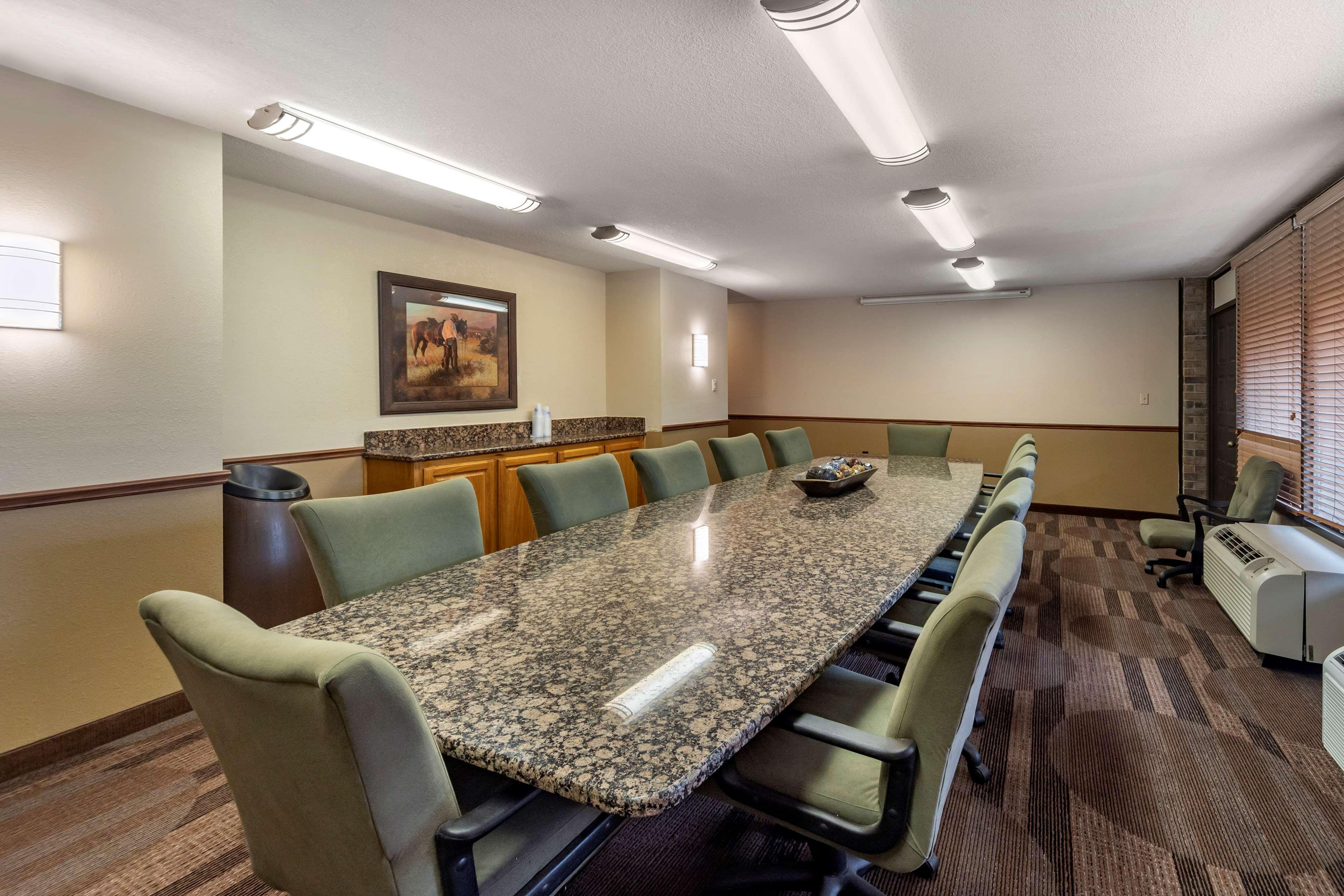 Best Western Plus Saddleback Inn And Conference Center Оклахома-Сити Экстерьер фото
